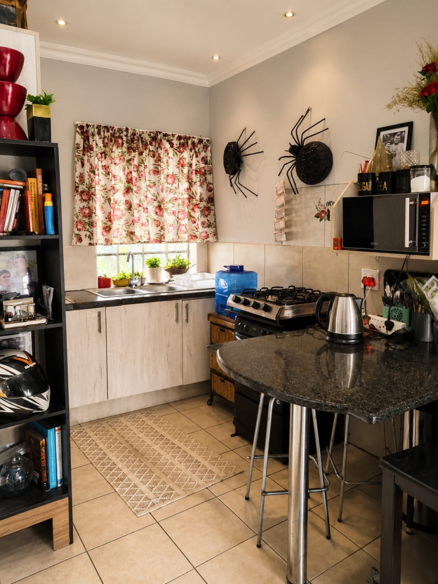 To Let 1 Bedroom Property for Rent in Schoemansville North West